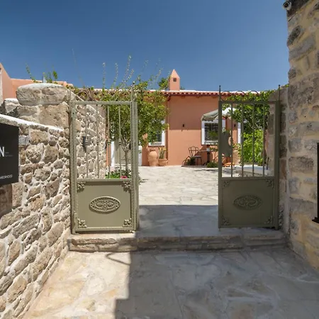 St.ten Stone Built Village Hotel Agioi Deka (Crete)