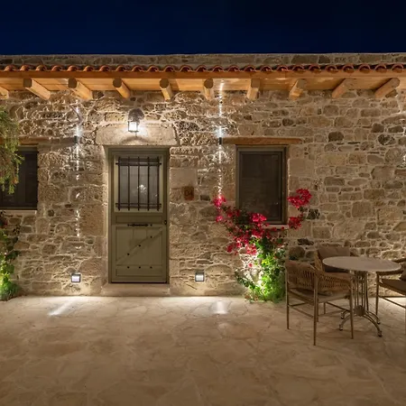 Hotel St.ten Stone Built Village Agioi Deka (Crete)